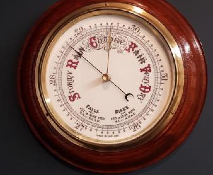 Victorian Turned Oak Cased Barometer - Image 1