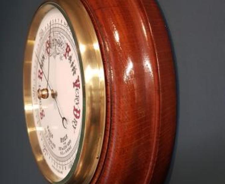 Victorian Turned Oak Cased Barometer - Image 2