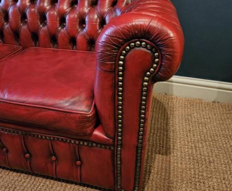 Unusual Miniature Red Leather Chesterfield Sofa - Image 2