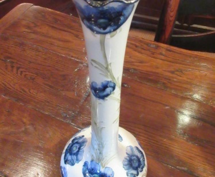 Tall McIntyre Moorcroft Florin Ware Poppies Vase - Image 4