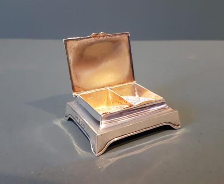Silver Stamp Box  - Image 6