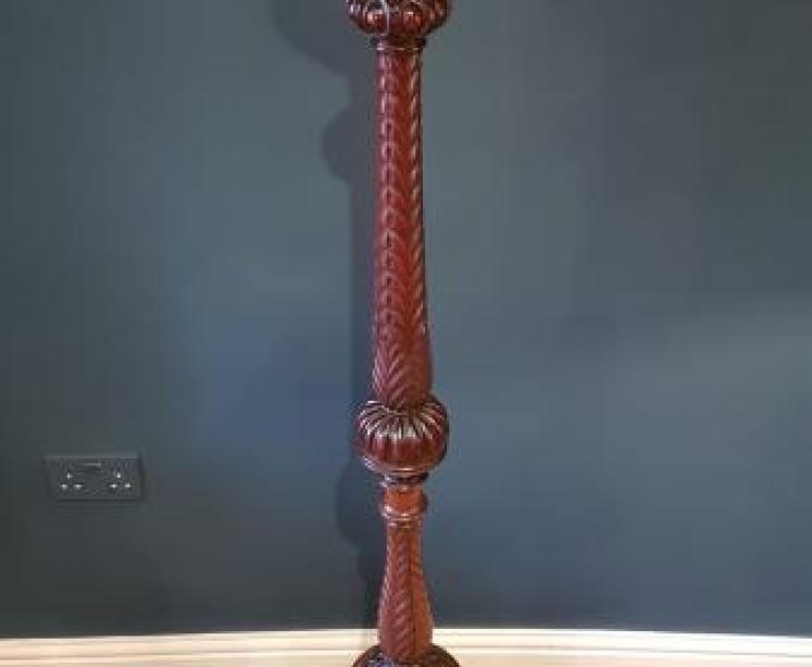 Impressive Late Victorian Standard Lamp - Image 2