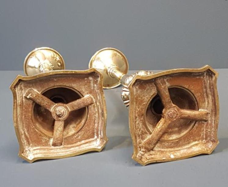 Pair William IV Cast Brass Candlesticks - Image 6