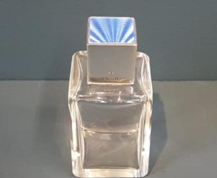 Silver and Enamel Cut Crystal Scent Bottle - Image 6