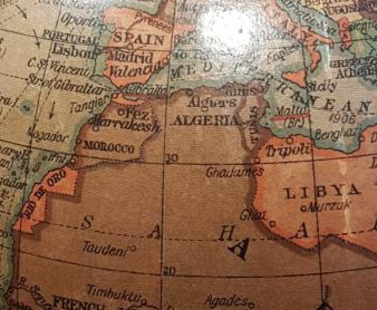 1930's Geographia Globe  - Image 3