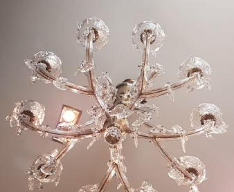 Superb Edwardian Cut Crystal Chandelier  - Image 4