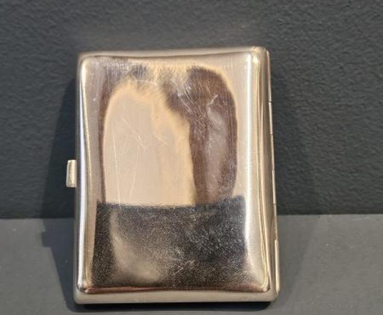 Outstanding Silver and Enamel Cheroot Case - Image 2