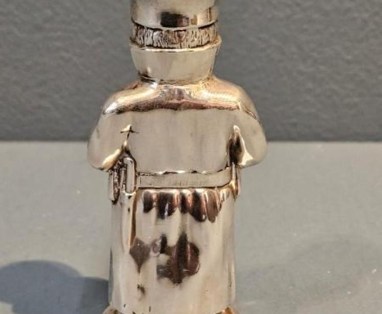 Rare Edwardian Silver Soldier Pepper Pot  - Image 2