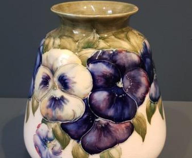 Superb Macintyre Moorcroft Pansy on White Vase - Image 1