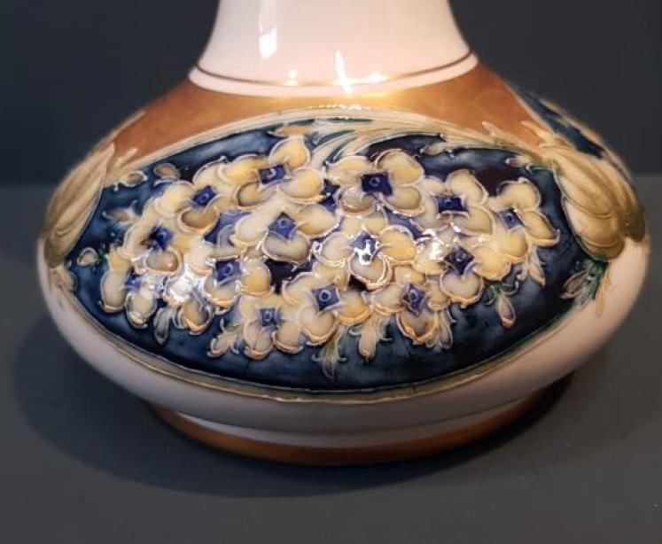 Moorcroft McIntyre Lilac on White Vase - Image 6