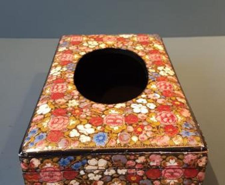 Superb 1930's Kashmiri Tissue Box - Image 6