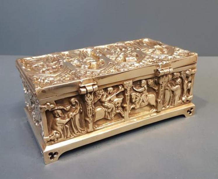 Victorian Cast Brass Jewel Casket - Image 5