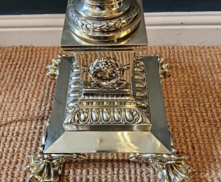 Outstanding Quality Victorian Brass Lamp Standard - Image 3