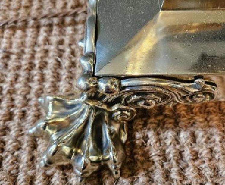 Outstanding Quality Victorian Brass Lamp Standard - Image 4