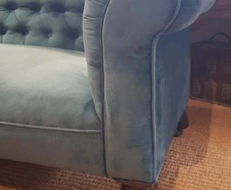 Victorian Chesterfield Sofa - Image 3