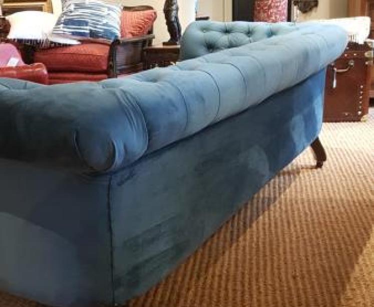 Victorian Chesterfield Sofa - Image 6