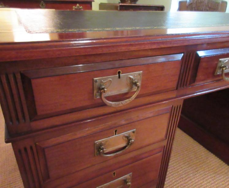 19th Century Maples of London Pedestal Desk - Image 3
