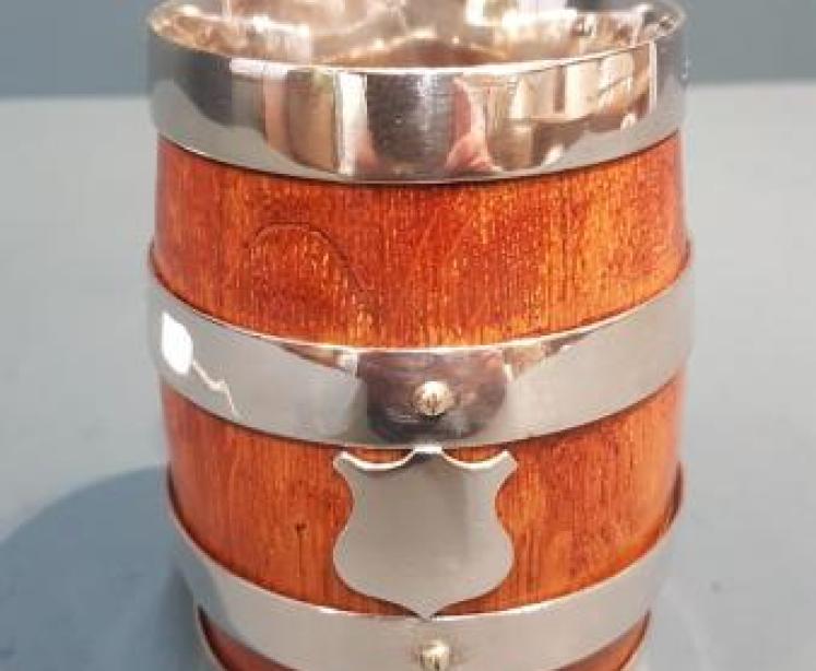 Victorian Oak and Silver Plated Tankard - Image 4
