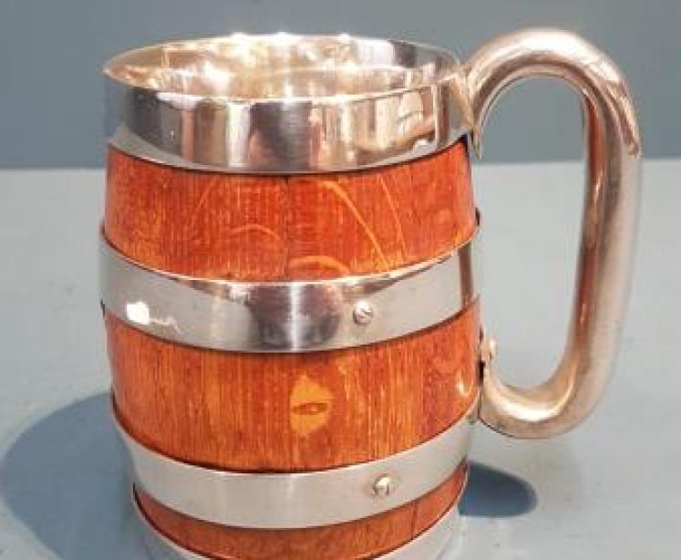 Victorian Oak and Silver Plated Tankard - Image 5