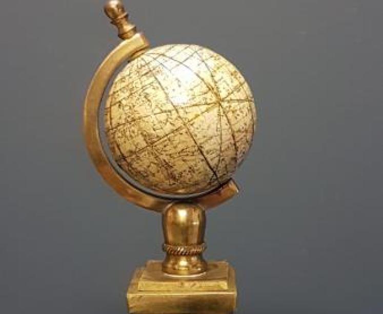 Matching Pair of Edwardian Terrestrial and Celestial Masonic Globes - Image 3