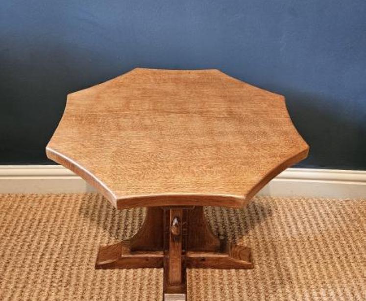 1950's Thompson of Kilburn Mouseman Occasional Table - Image 2