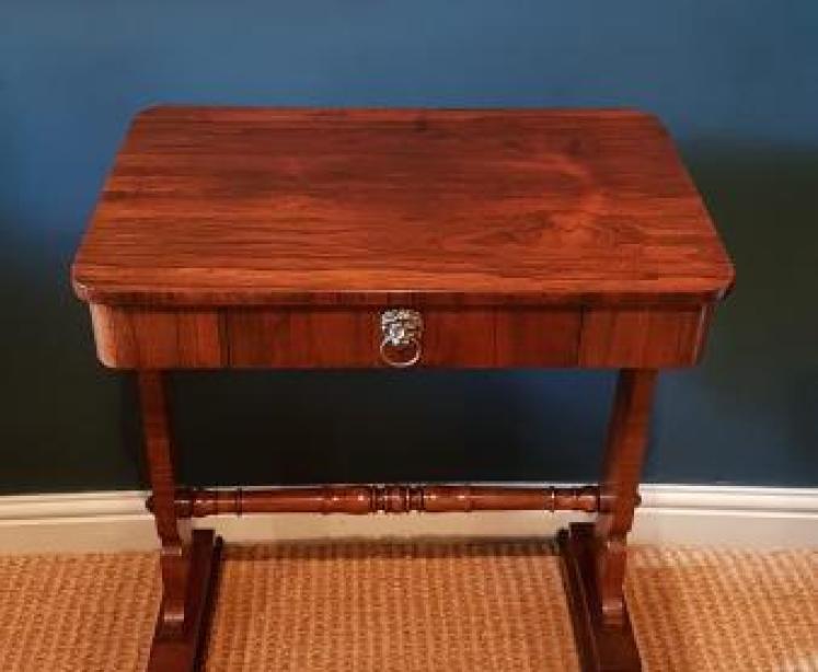 Regency Rosewood Lamp Table - Image 2