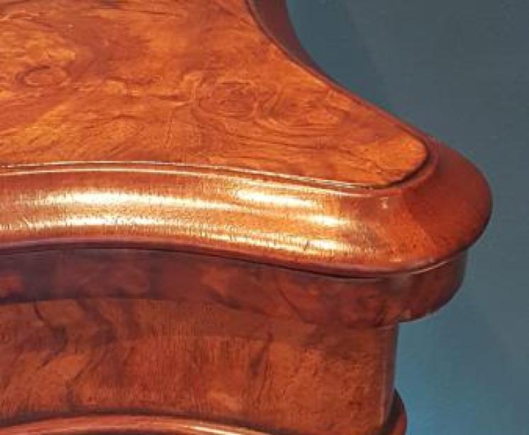 Superior Quality Victorian Burr Walnut Fold Over Gaming Table - Image 7