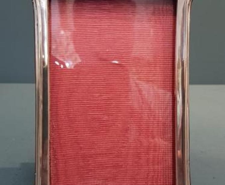 George V Silver Photo Frame - Image 1