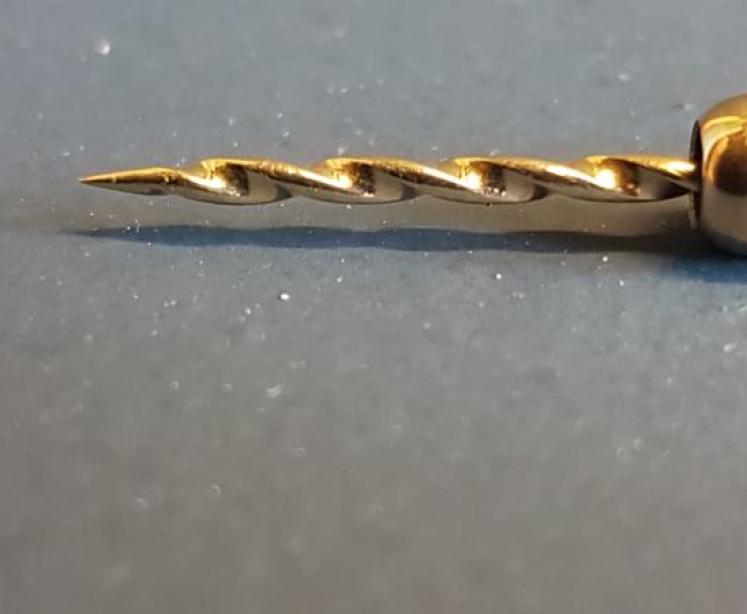 Immaculate 9ct Gold Cigar Piercer - Image 6
