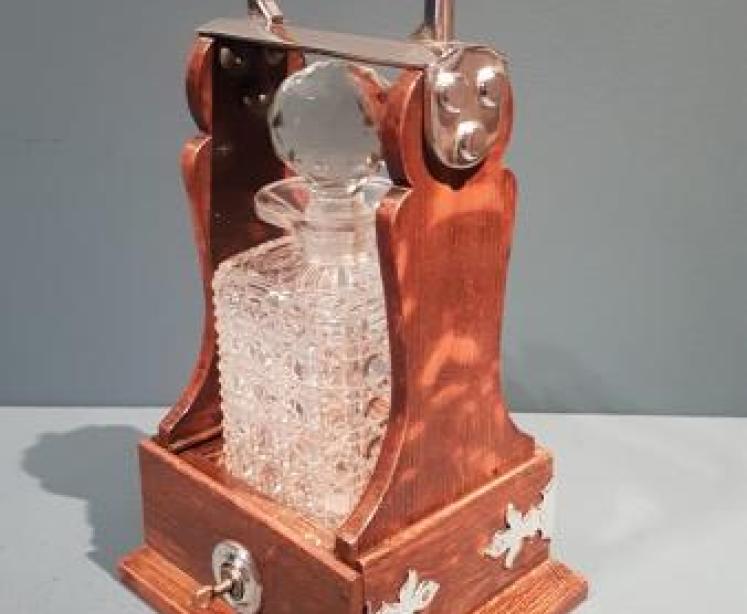 Victorian Oak and Silver Plate Single Bottle Tantalus - Image 7