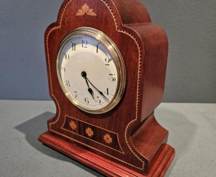 Fine Quality Edwardian Inlaid Mantel Clock  - Image 4