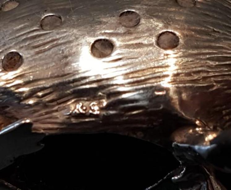 Edwardian Silver Hedgehog Pin Cushion - Image 3