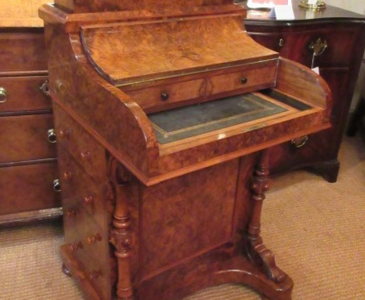 Superb Victorian Burr Walnut Piano Front Davenport Desk - Image 1