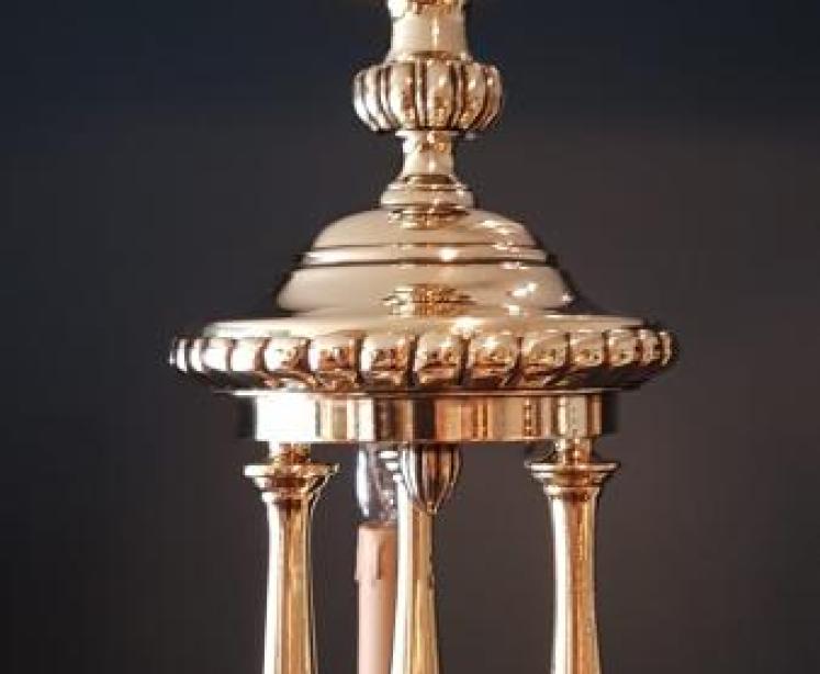 Small Edwardian Cast Brass 3 Arm Chandelier  - Image 5