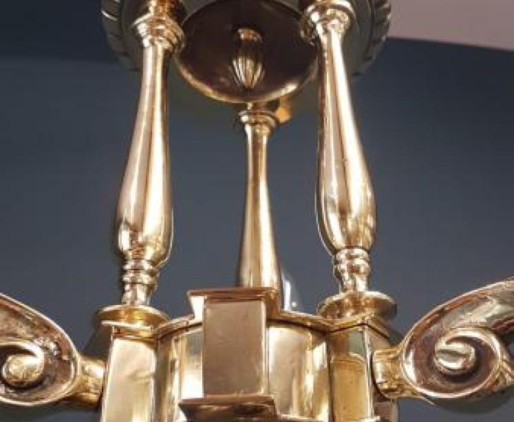 Small Edwardian Cast Brass 3 Arm Chandelier  - Image 7