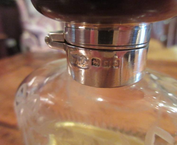 Fine George V Period Silver & Tortoiseshell Hip Flask - Image 2