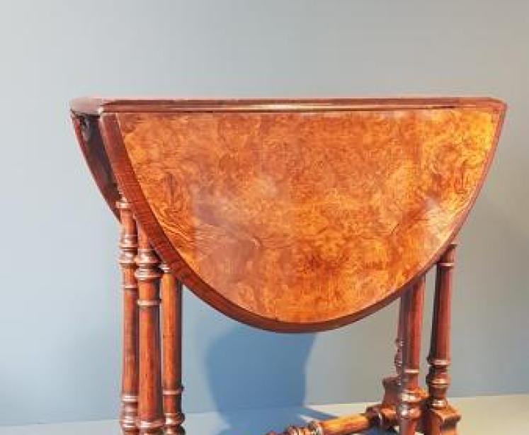 Quality Victorian Burr Walnut Baby Sunderland Table - Image 1