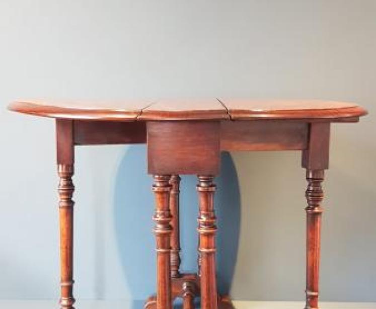 Quality Victorian Burr Walnut Baby Sunderland Table - Image 5