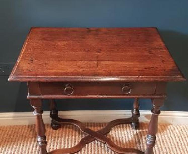 Superb George I Oak Side Table - Image 3