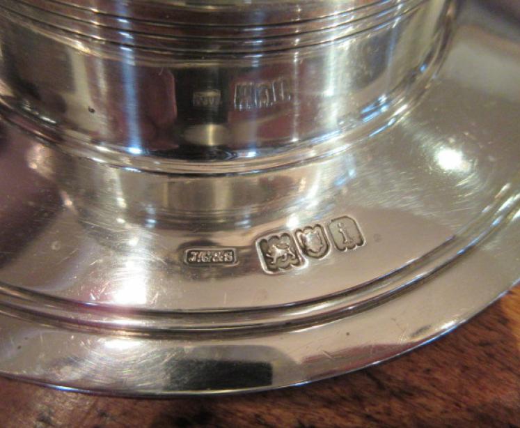 Top Quality Edwardian Period Silver Ship's Inkwell - Image 2