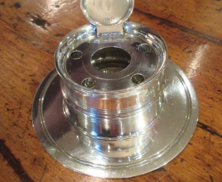 Top Quality Edwardian Period Silver Ship's Inkwell - Image 5