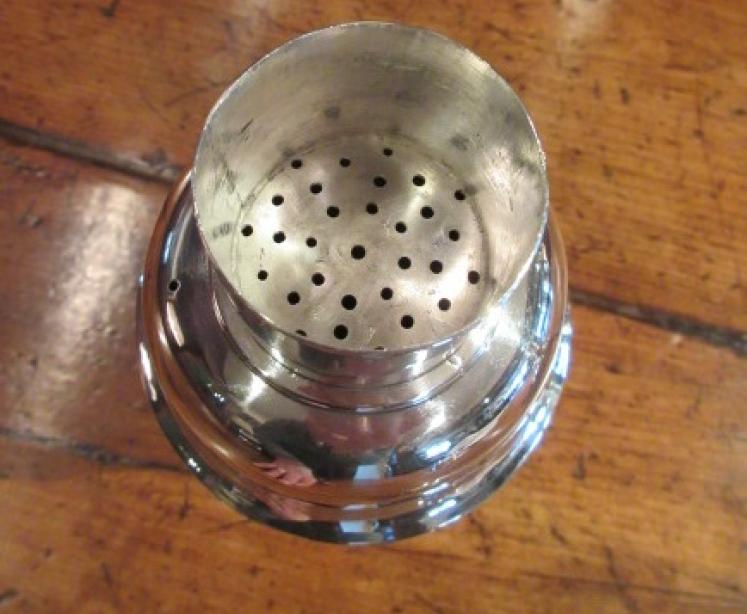 Top Quality Edwardian Silver American Cocktail Shaker - Image 4