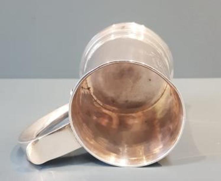 Fine Quality George III Silver Pint Tankard - Image 3