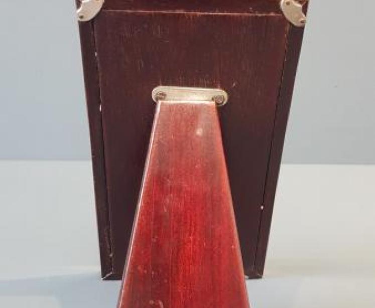 George V Silver Engine Turned Photo Frame - Image 4