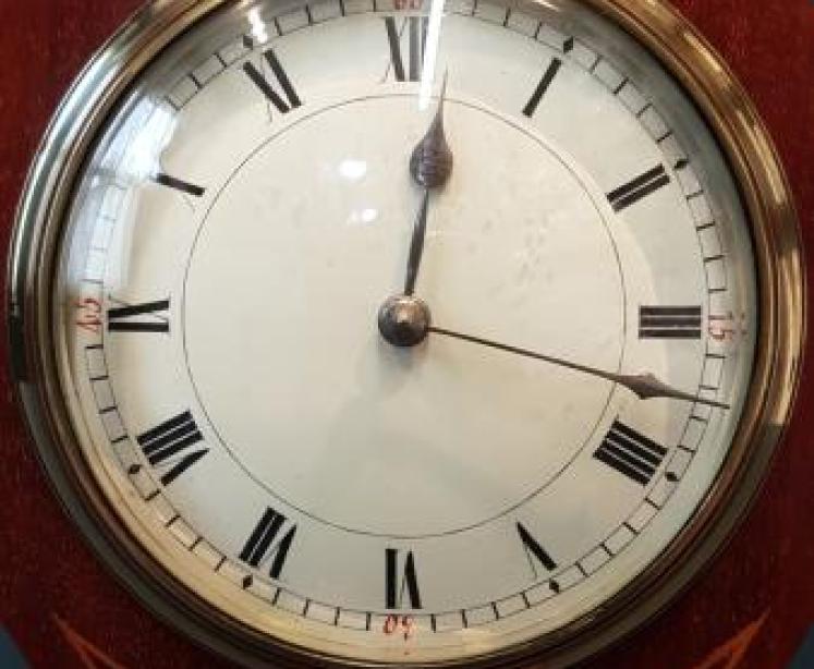 Immaculate Edwardian Inlaid Mantel Clock  - Image 3