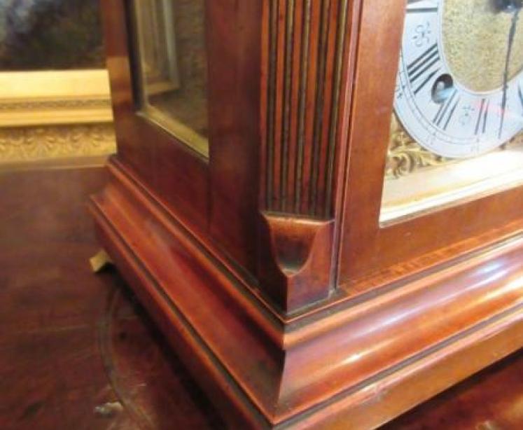 Superb 19th Century Walnut Ting-Tang Bracket Clock - Image 3