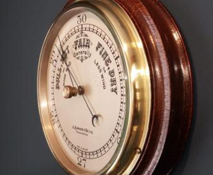 Victorian Barkers Kensington Barometer  - Image 3