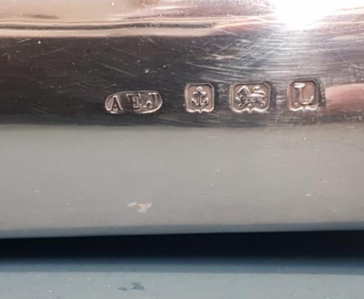 George V Silver Prayer Book Carrier and Book  - Image 2