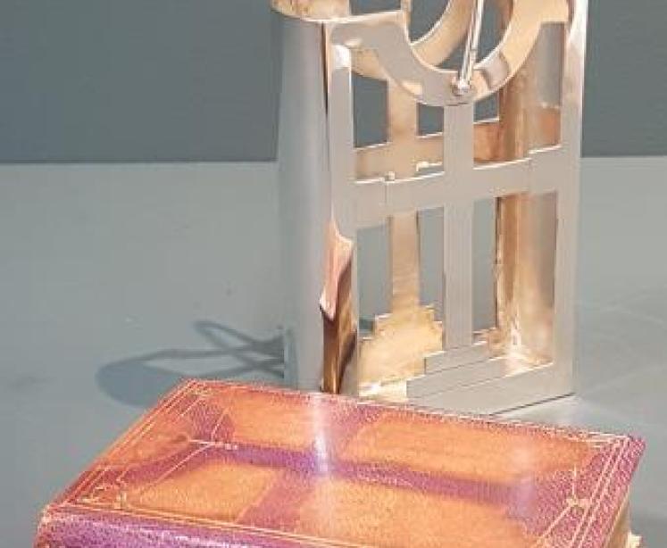 George V Silver Prayer Book Carrier and Book  - Image 3