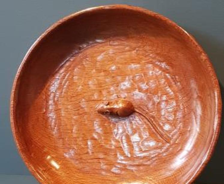 Superb 1950's Mouseman Shallow Bowl  - Image 2